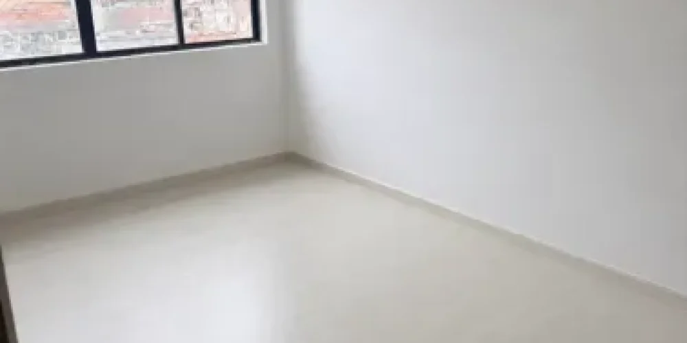 579678446649912