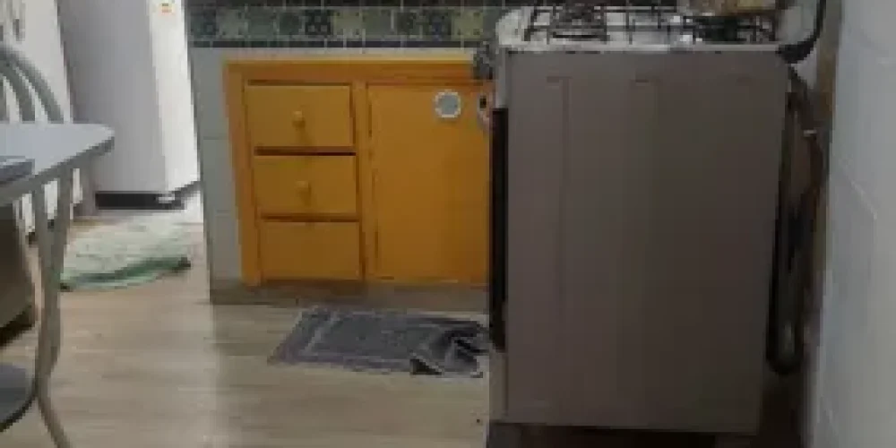726696912205962
