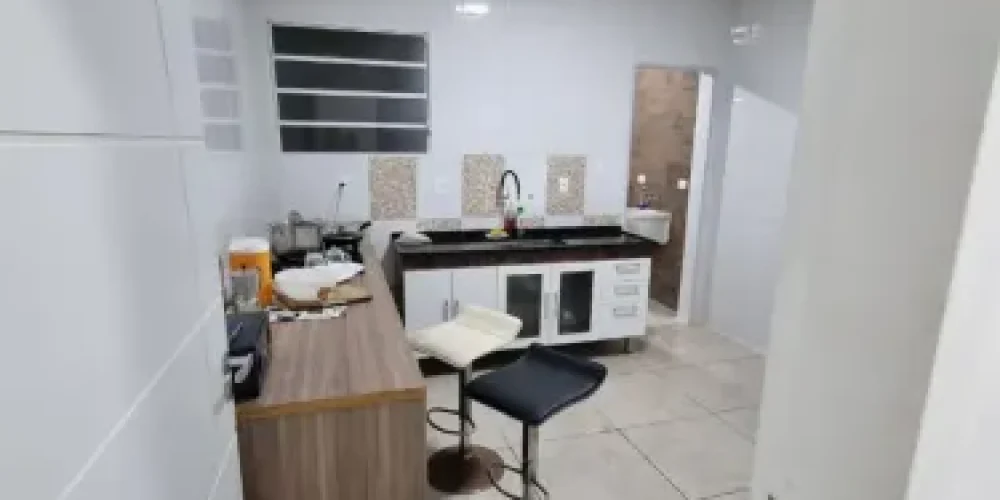 868682440815893