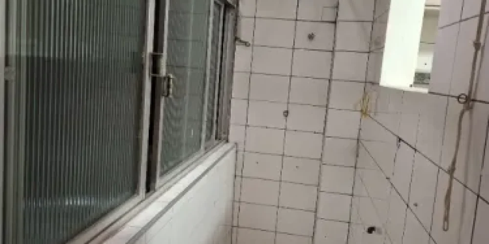912638798227410